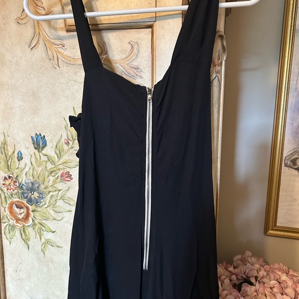 Black gown with train industrial zipper